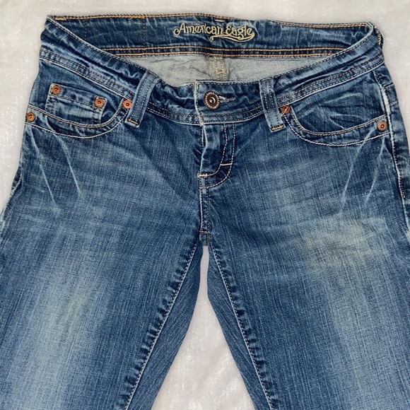 American Eagle Outfitters Women’s Artist Jeans - Picture 3 of 9